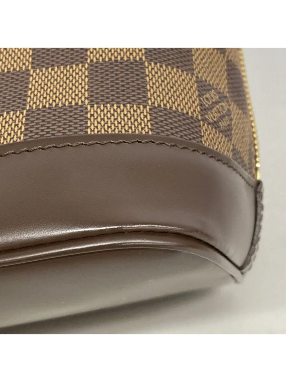 Louis Vuitton Handbag Damier Alma Ebene